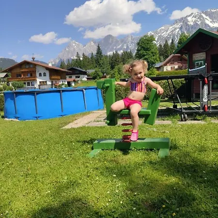 Vorberghof- Bauernhofurlaub Гостьовий будинок 2*
