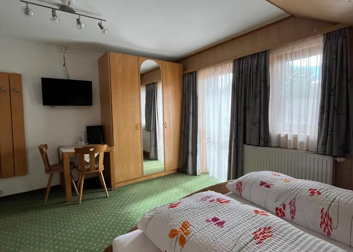 Guest house Vorberghof- Bauernhofurlaub Ramsau am Dachstein